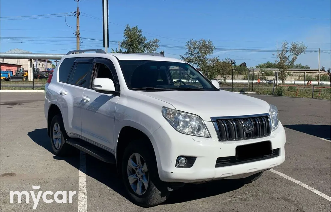 Toyota Land Cruiser Prado 2013