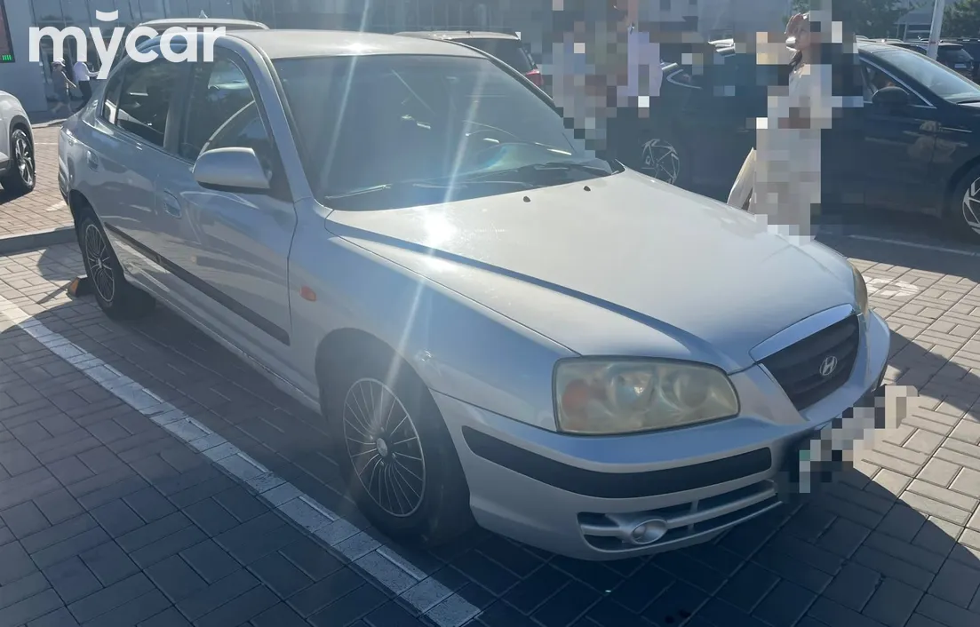 Hyundai Elantra 2004