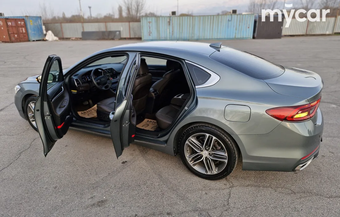 Hyundai Grandeur 2018