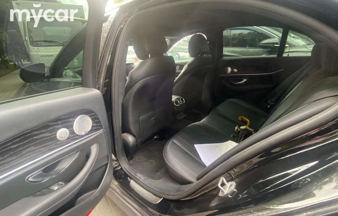 Mercedes-Benz E-Класс 2019