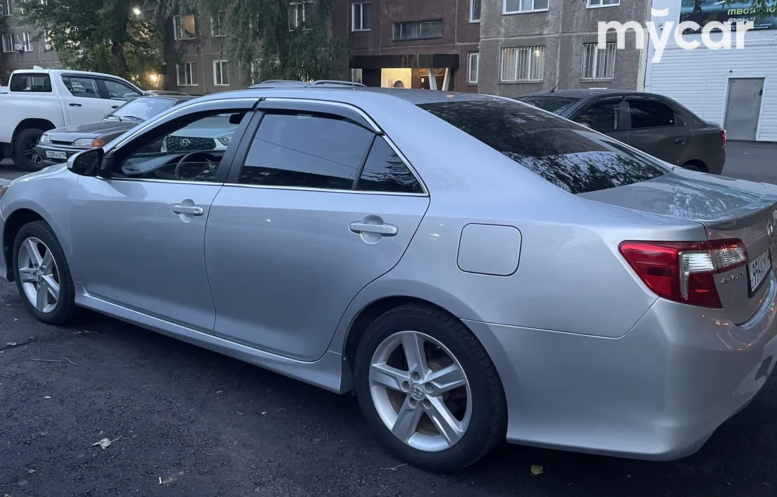 Toyota Camry 2014