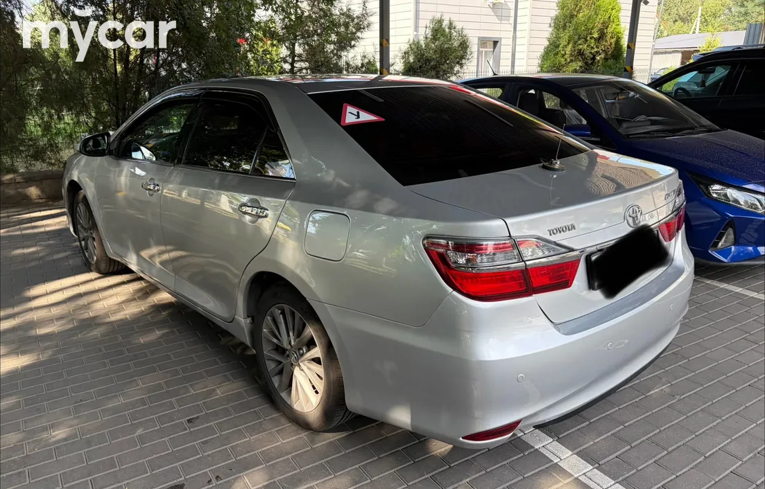 Toyota Camry 2015