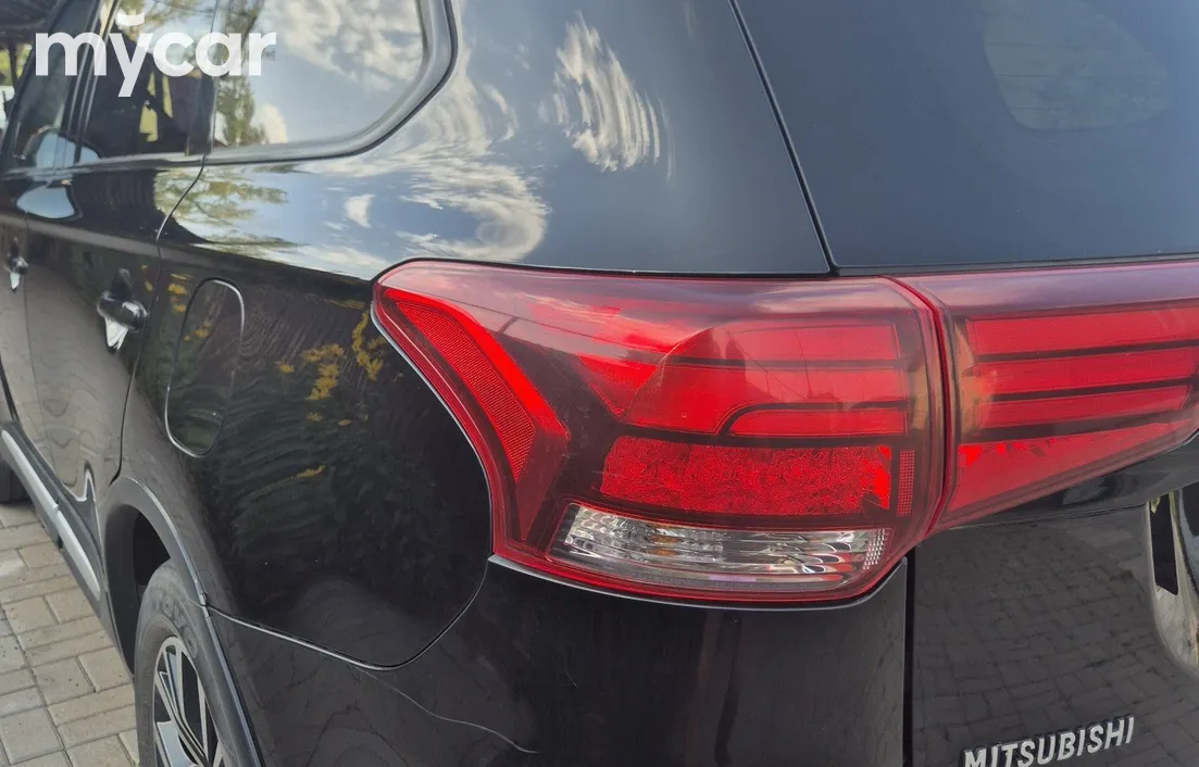 Mitsubishi Outlander 2017