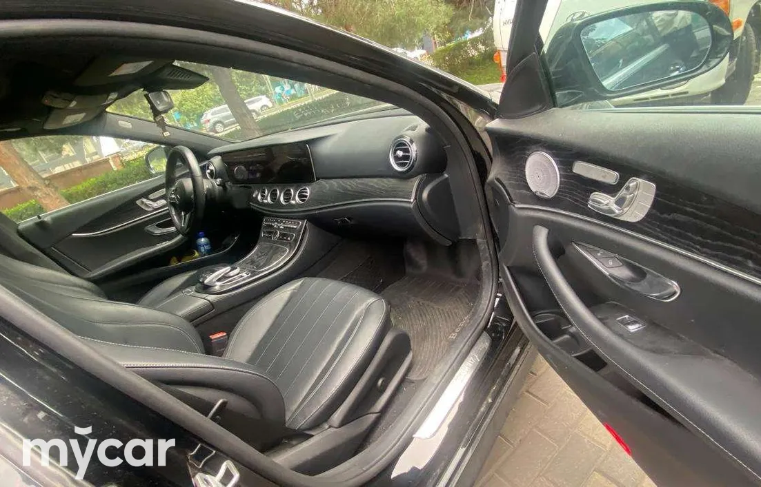 Mercedes-Benz E-Класс 2019