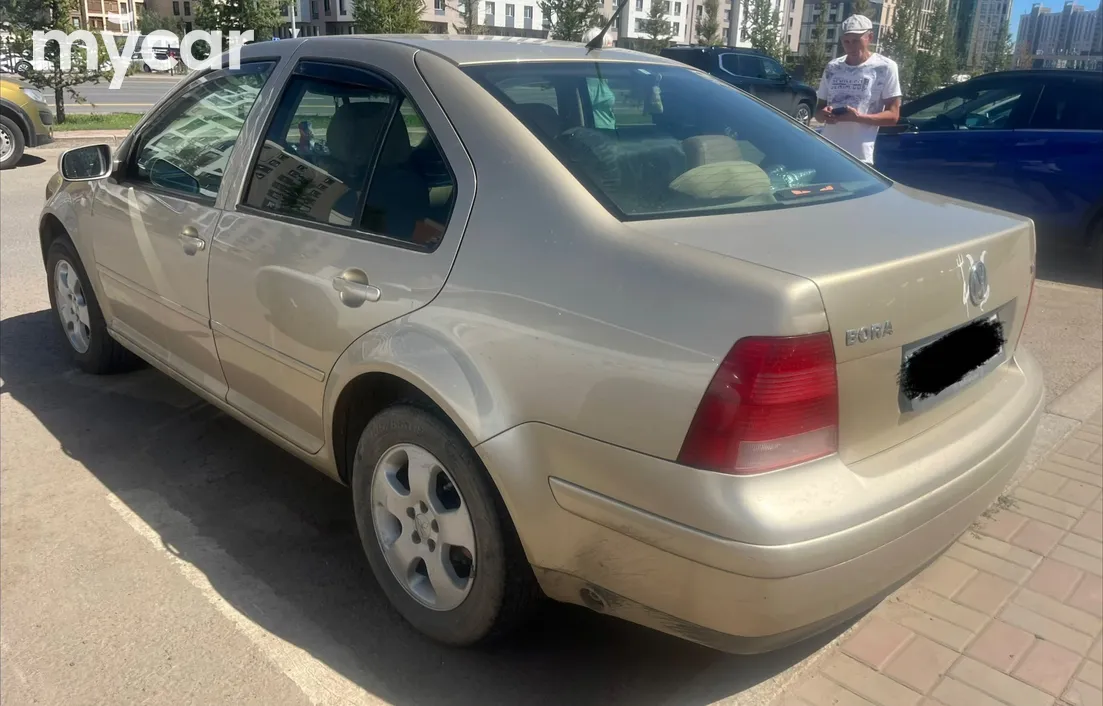 Volkswagen Bora 2003