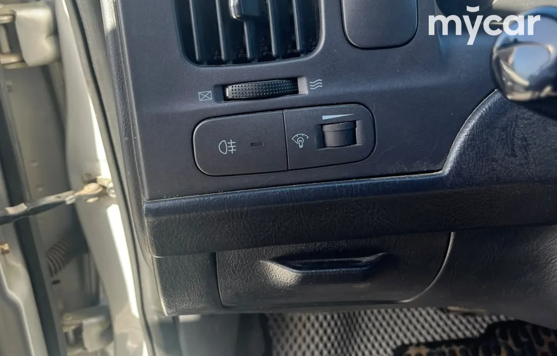 Hyundai Elantra 2004
