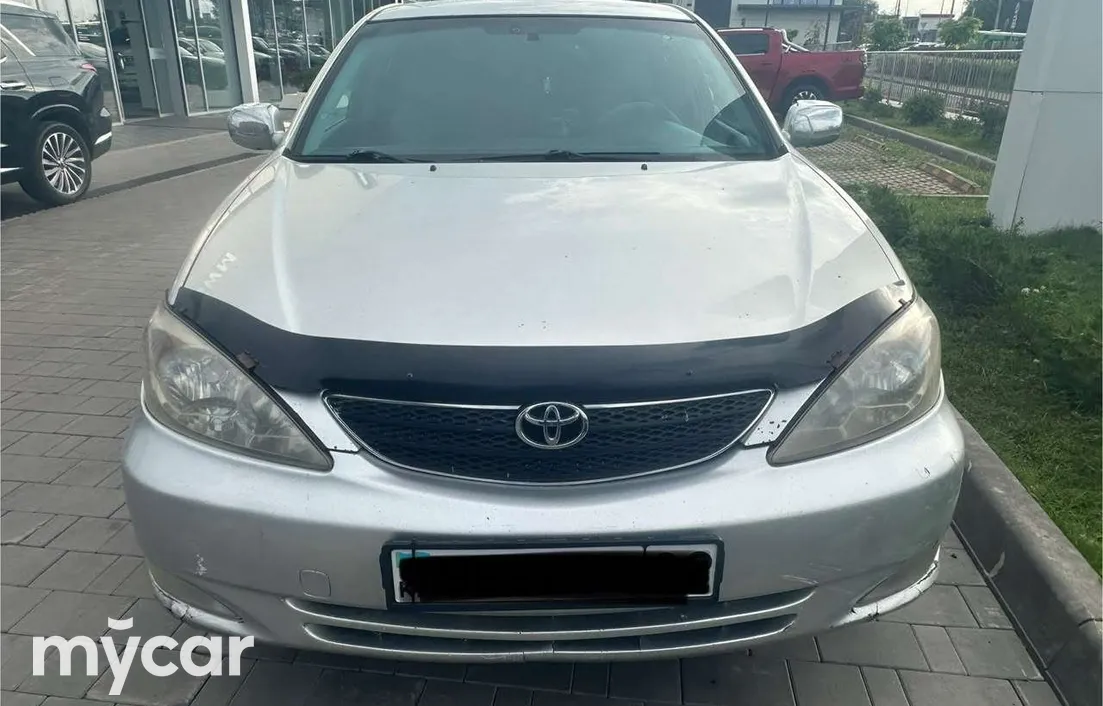 Toyota Camry 2004