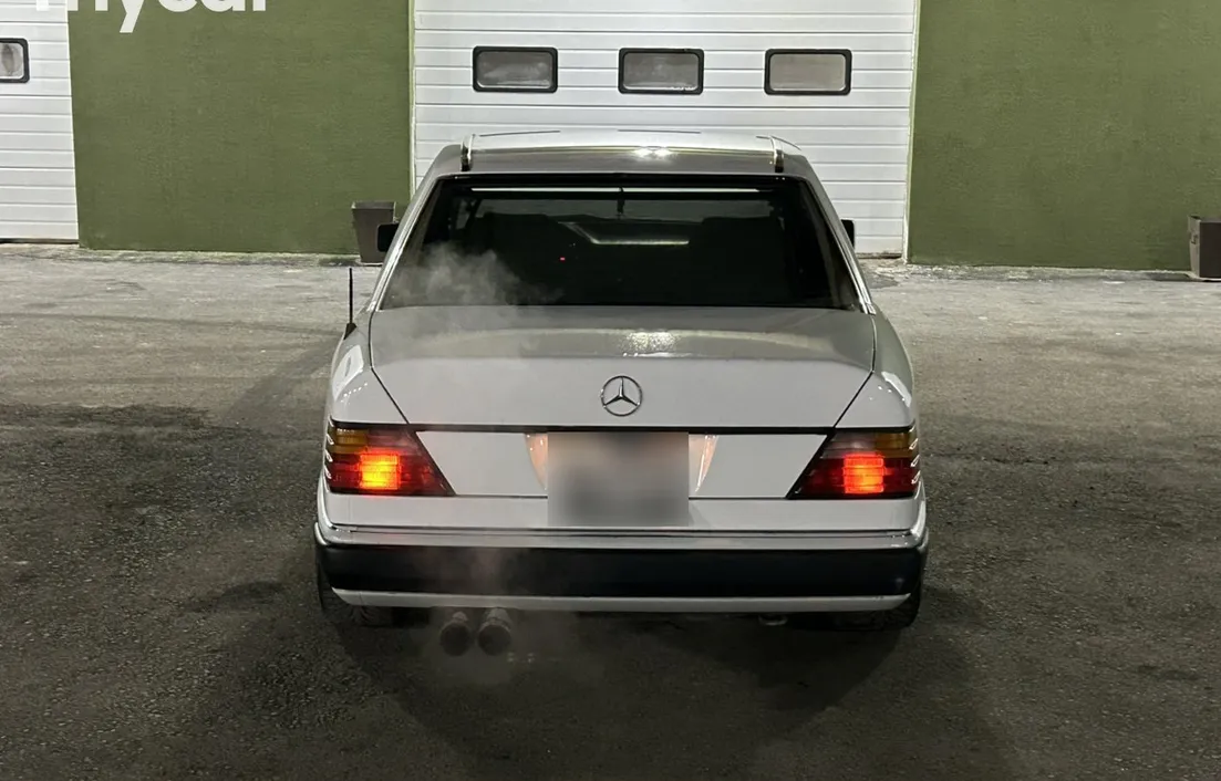 Mercedes-Benz E-Класс 1991
