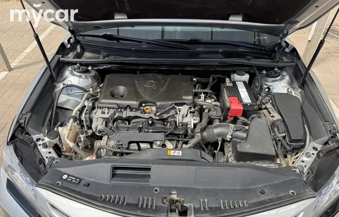 Toyota Camry 2019