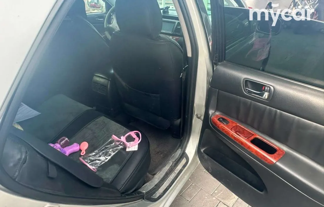 Toyota Camry 2004