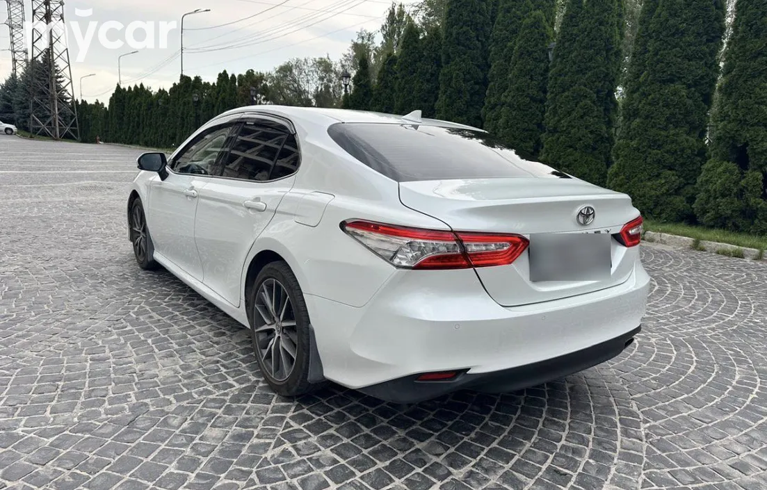 Toyota Camry 2022