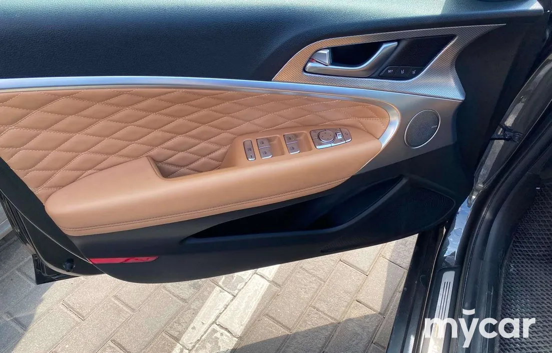 Genesis G70 2023