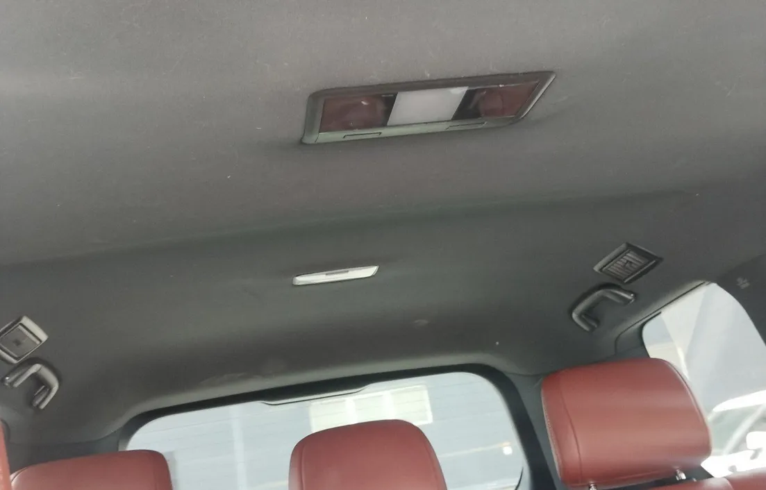 Lexus LX 2021