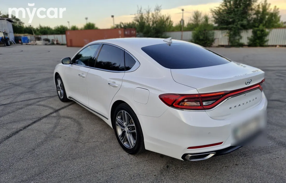 Hyundai Grandeur 2019