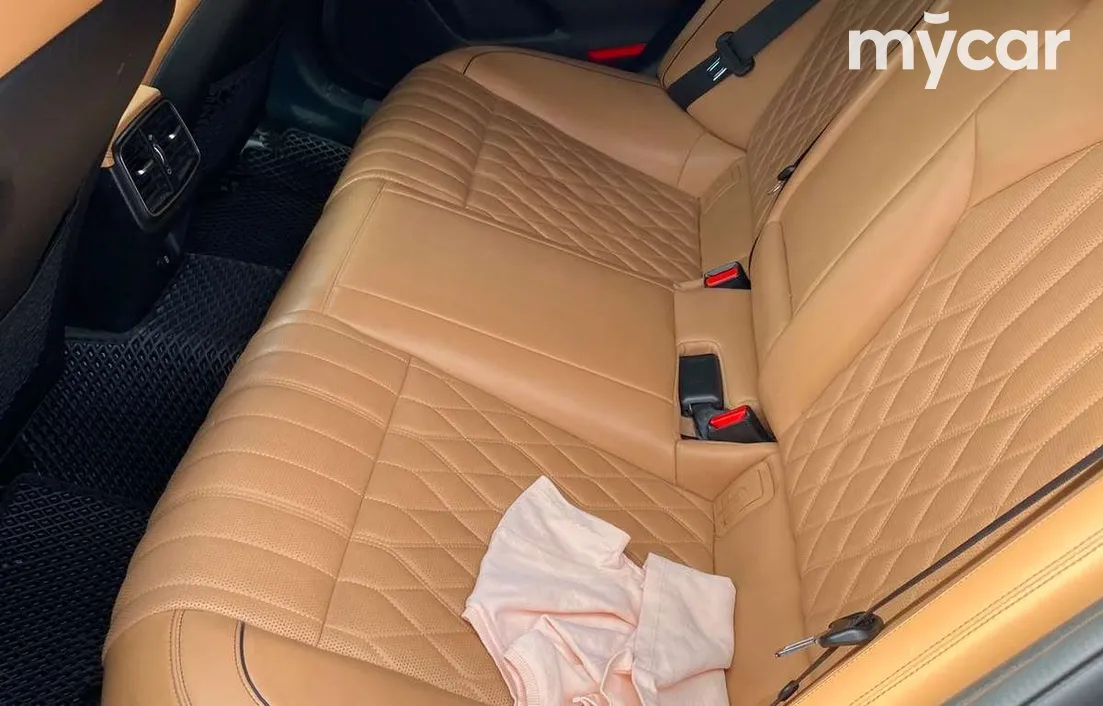 Genesis G70 2023