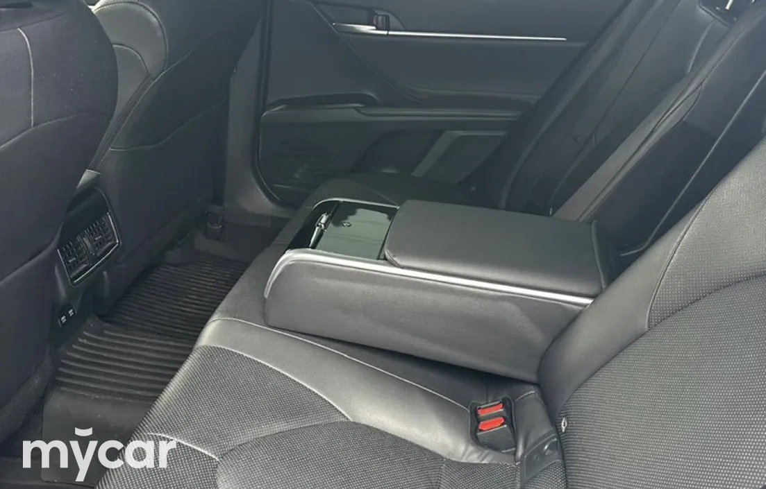 Toyota Camry 2022