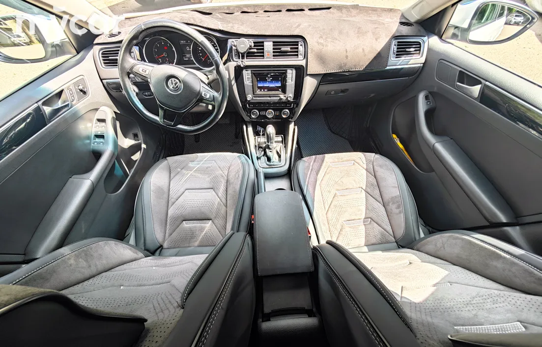 Volkswagen Jetta 2017