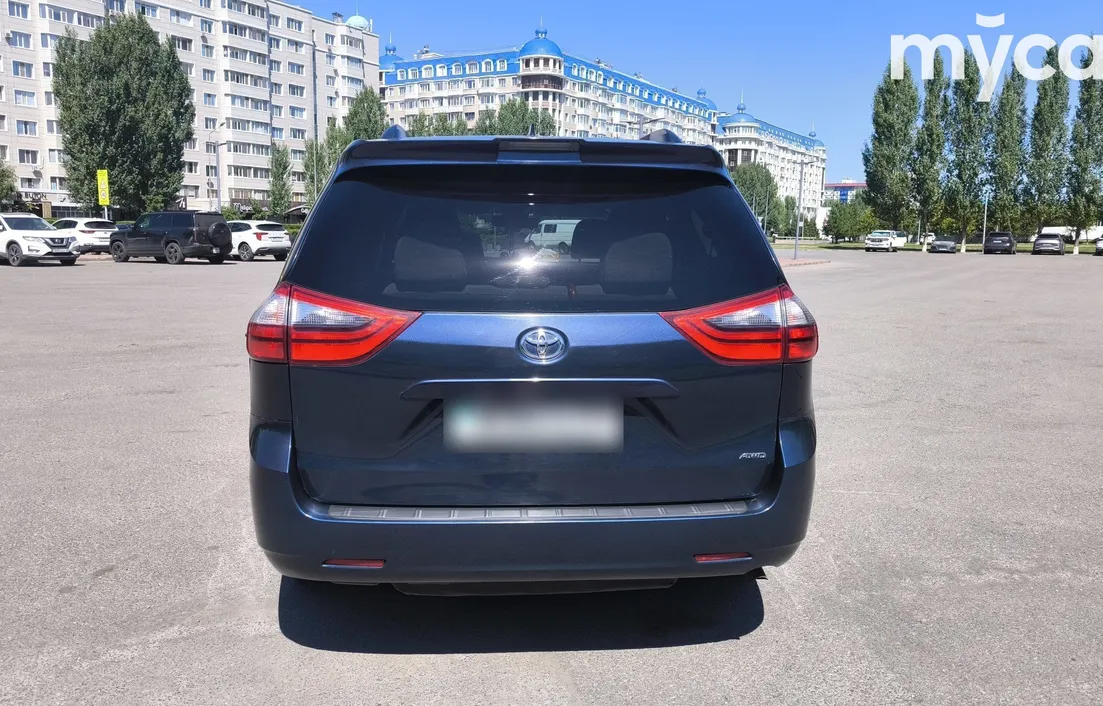 Toyota Sienna 2020