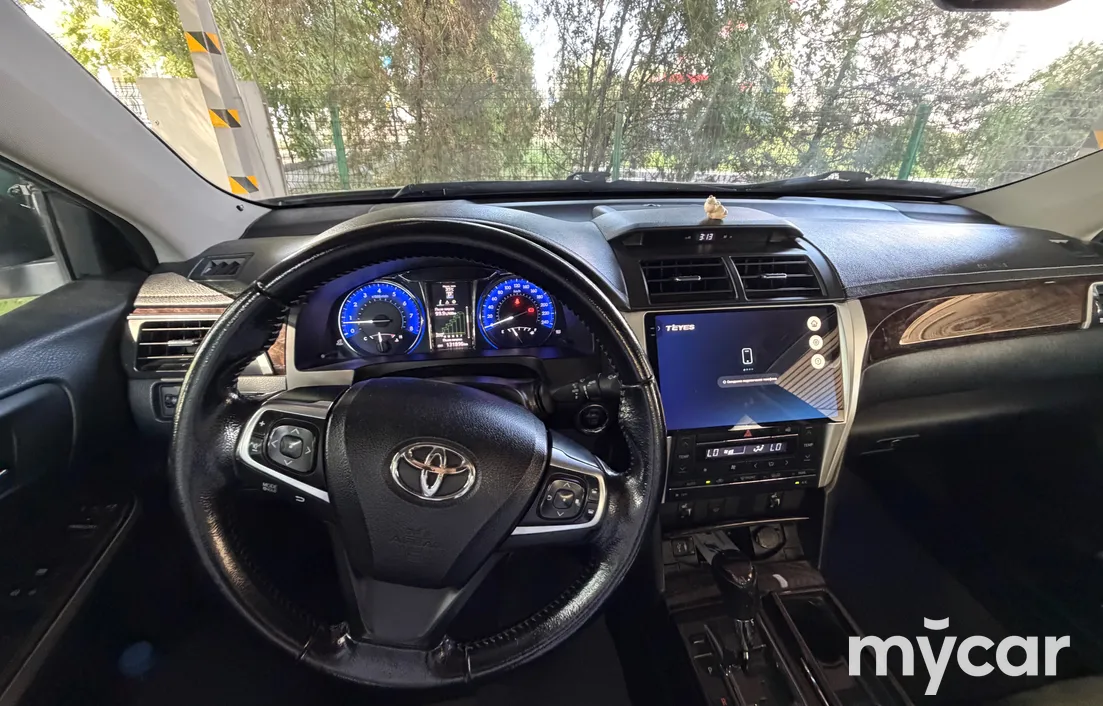 Toyota Camry 2015
