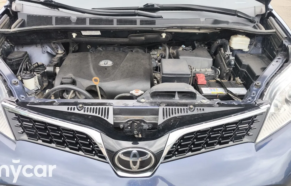 Toyota Sienna 2020