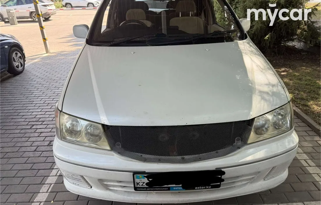 Nissan Presage 1998