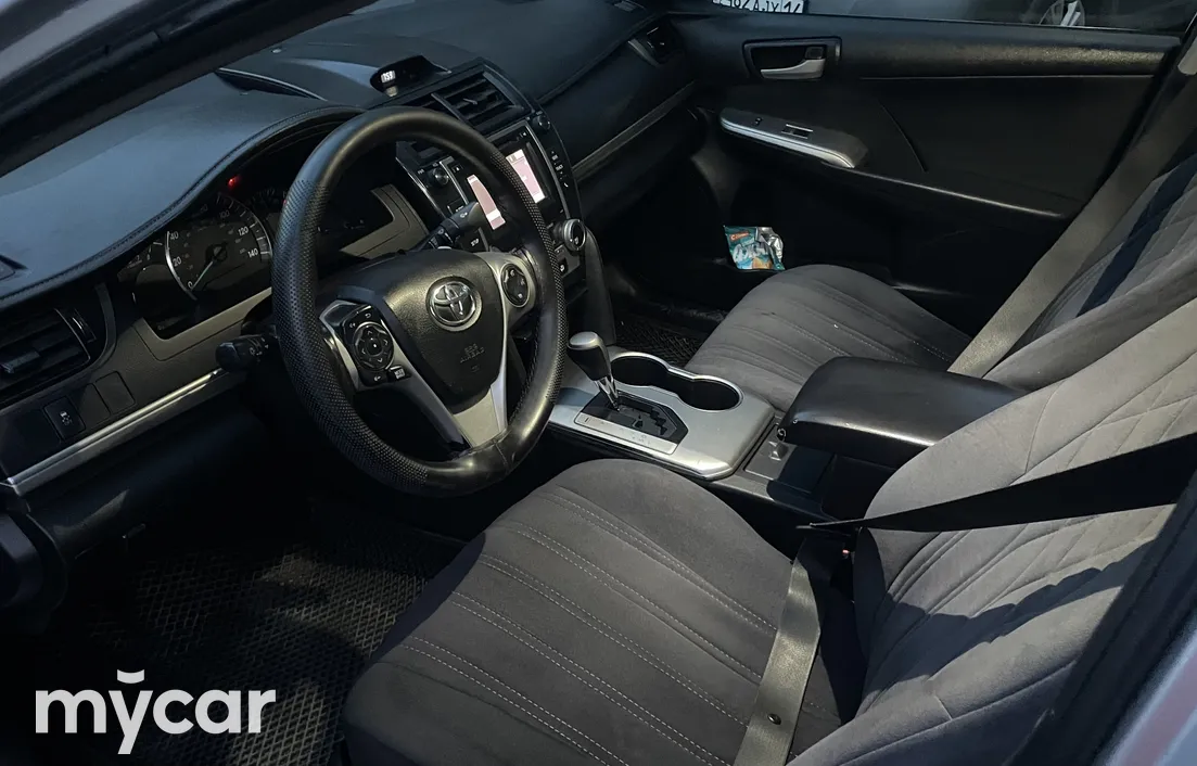 Toyota Camry 2014