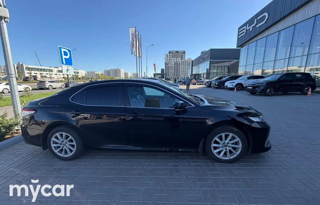 Toyota Camry 2022