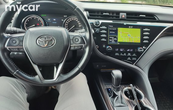 Toyota Camry 2020
