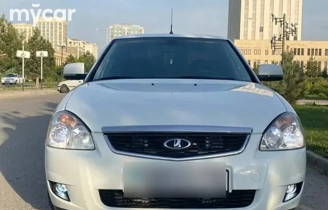 LADA Priora 2014
