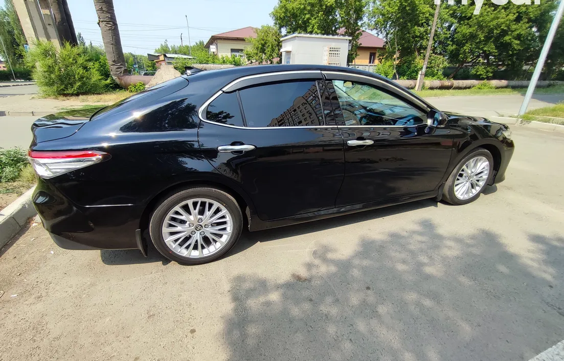 Toyota Camry 2020