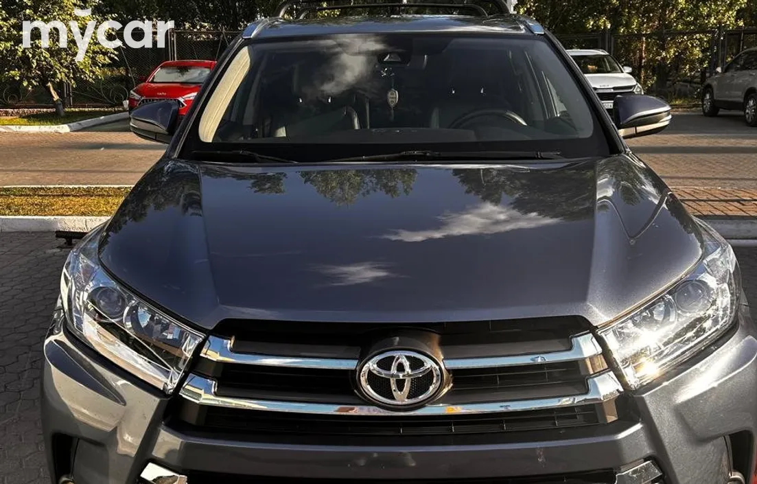 Toyota Highlander 2018