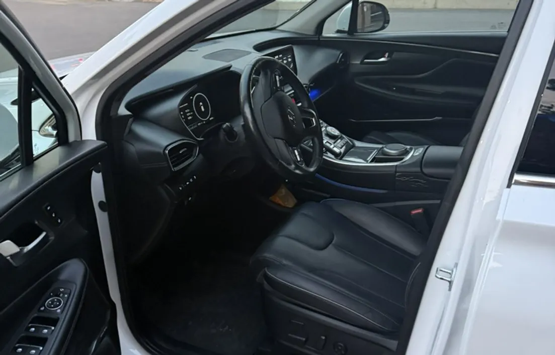 Hyundai Santa Fe 2023