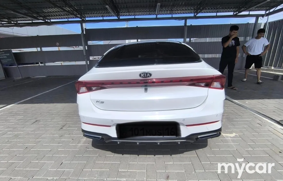 Kia K5 2021