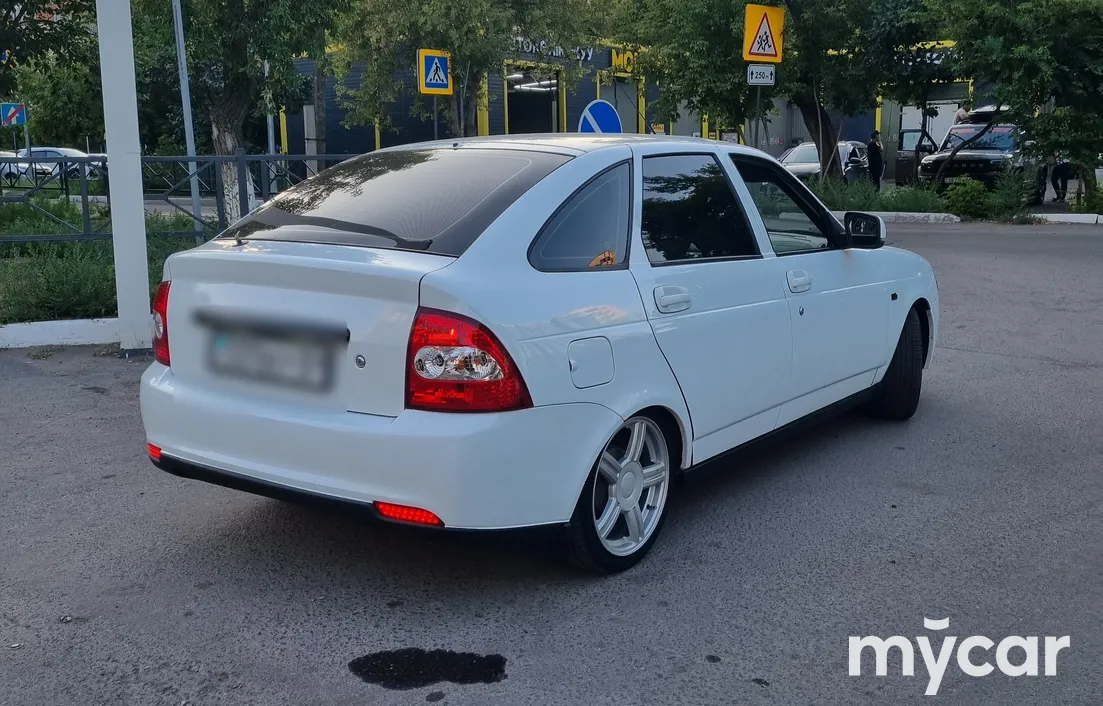 LADA Priora 2013