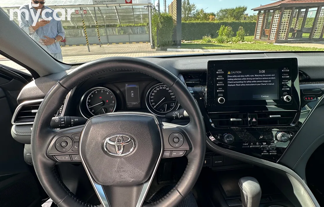 Toyota Camry 2022