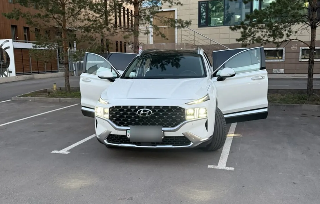 Hyundai Santa Fe 2023