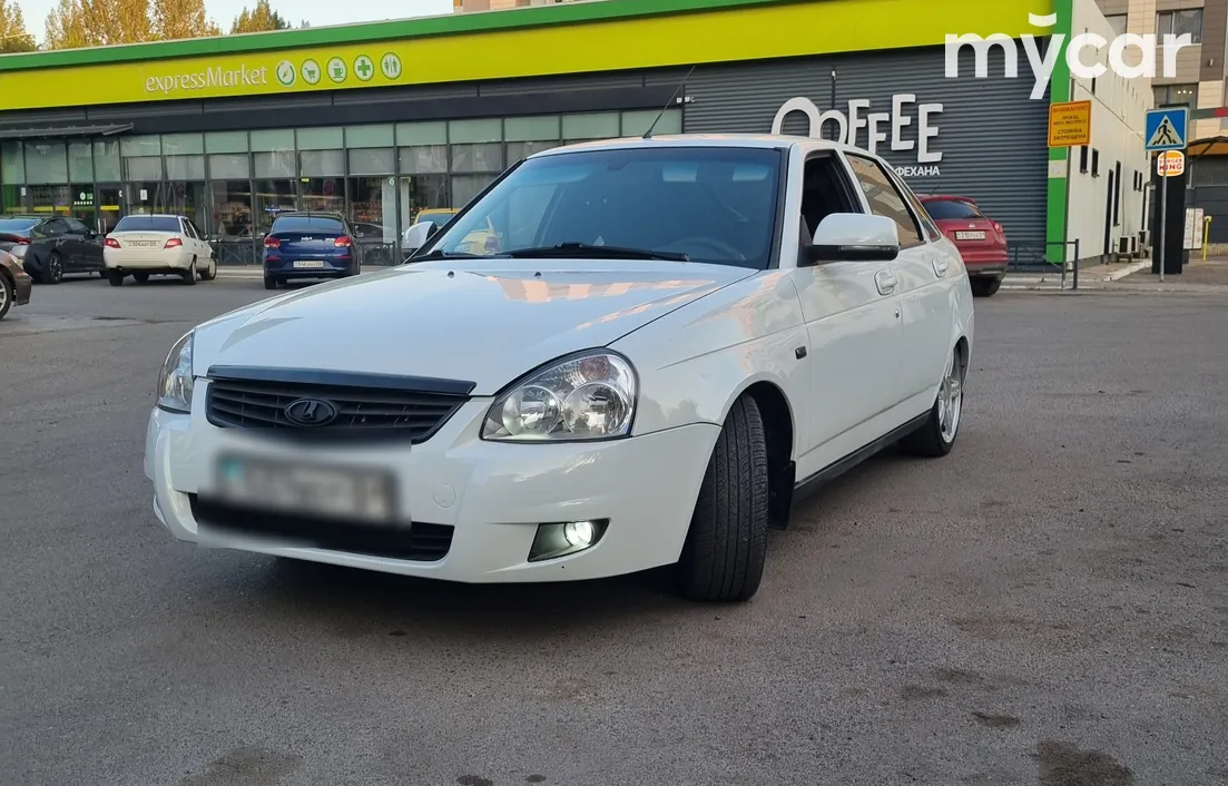 LADA Priora 2013