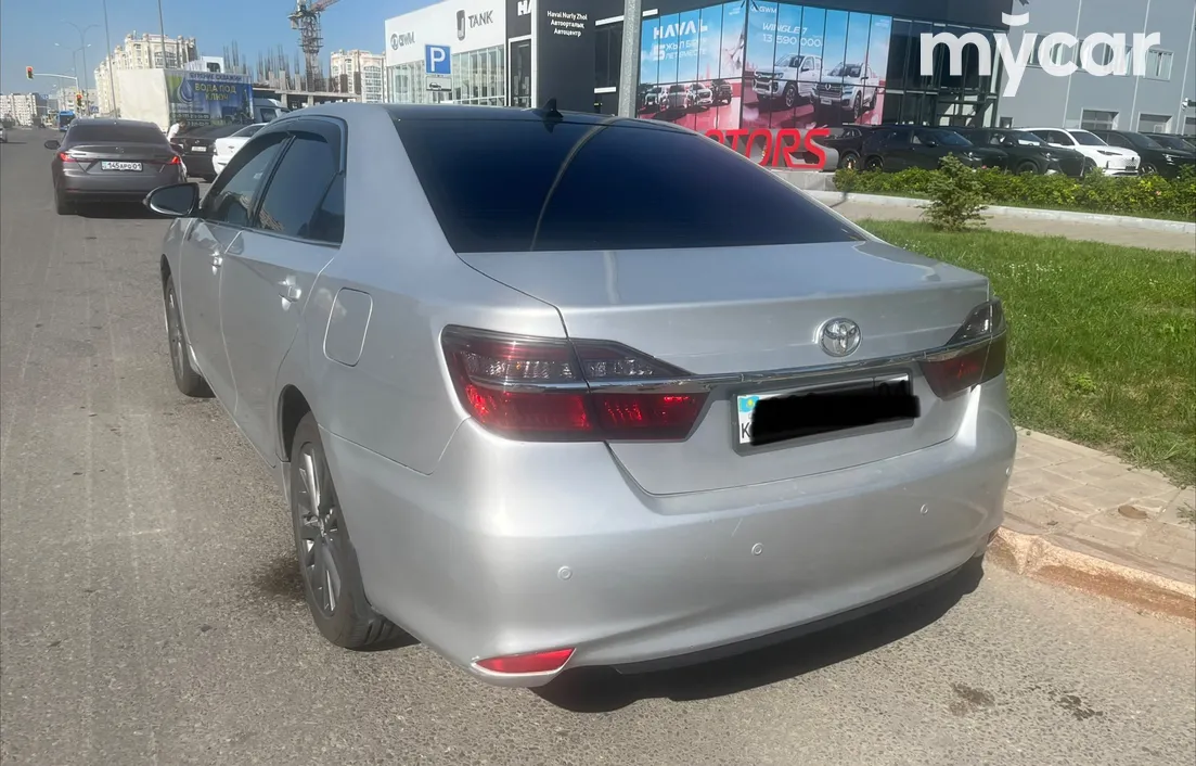 Toyota Camry 2017