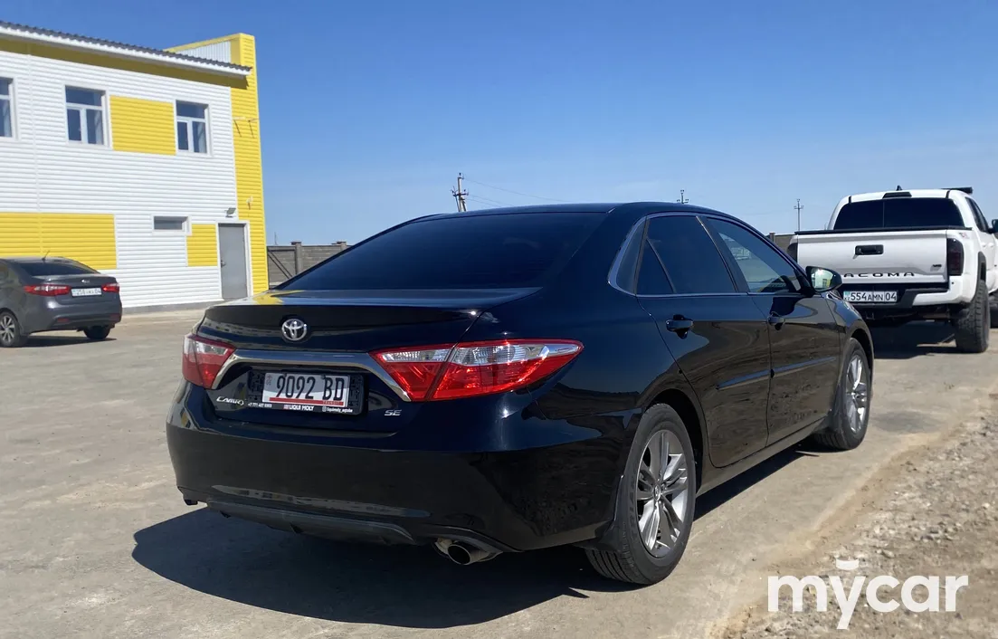 Toyota Camry 2015