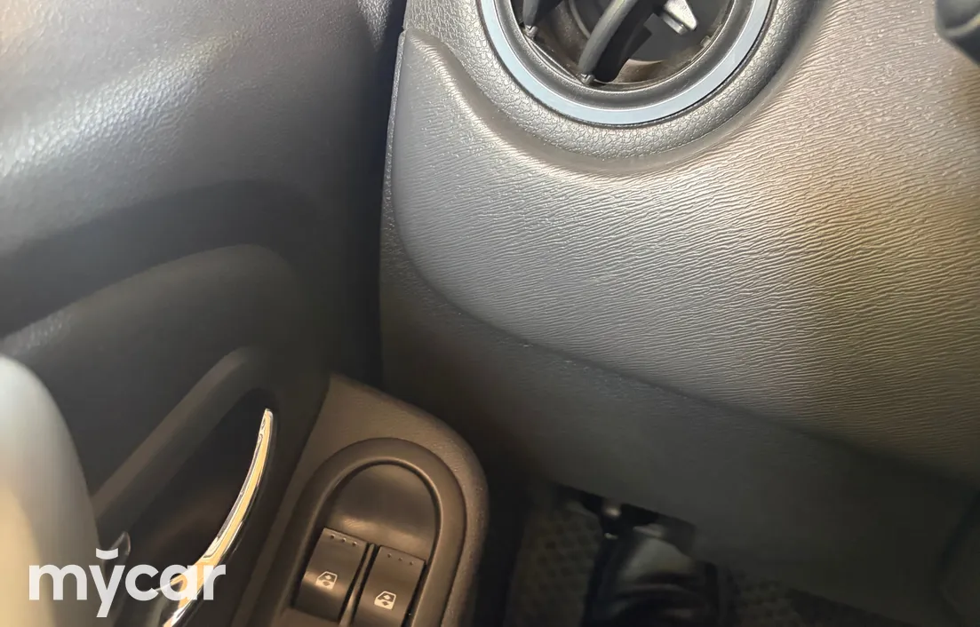 Nissan Terrano 2015