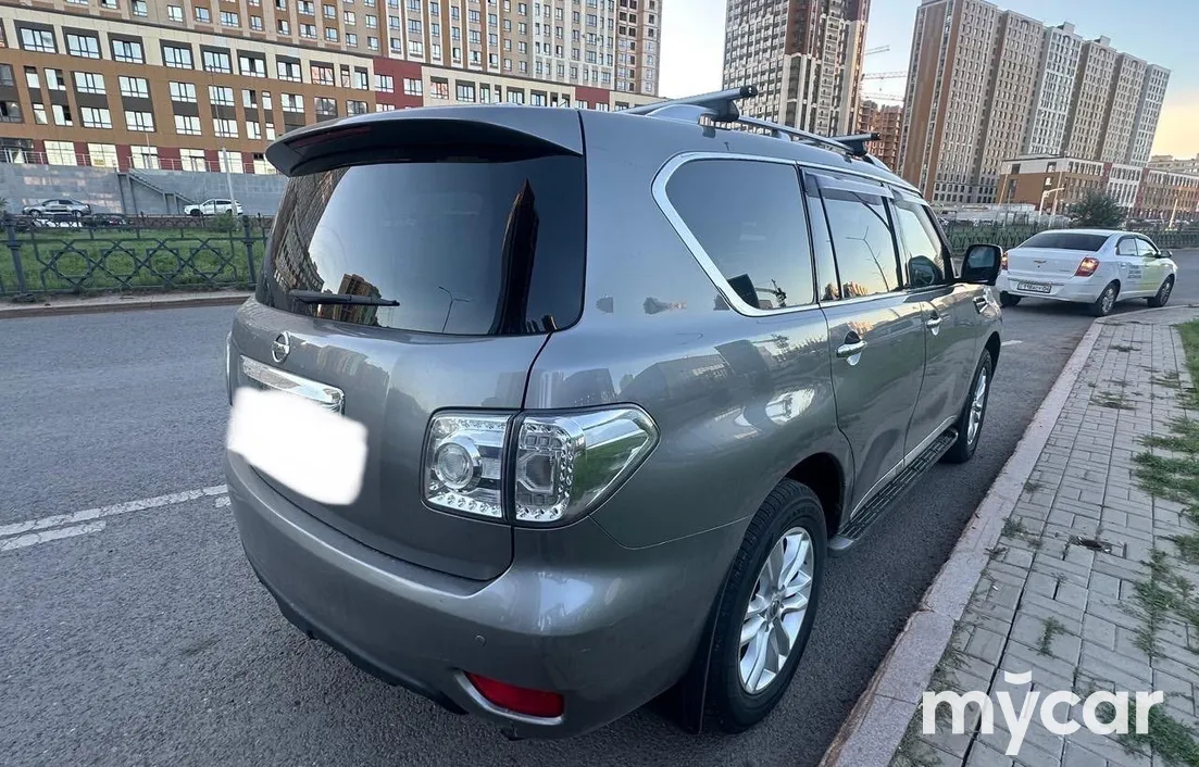 Nissan Patrol 2013