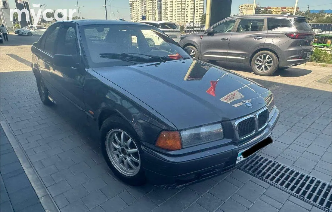 BMW 3 серия 1992