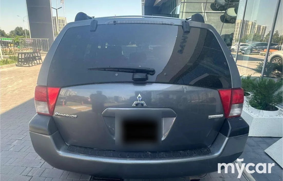 Mitsubishi Endeavor 2004
