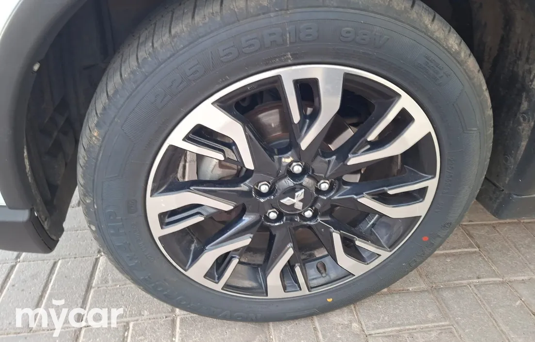 Mitsubishi Outlander 2021
