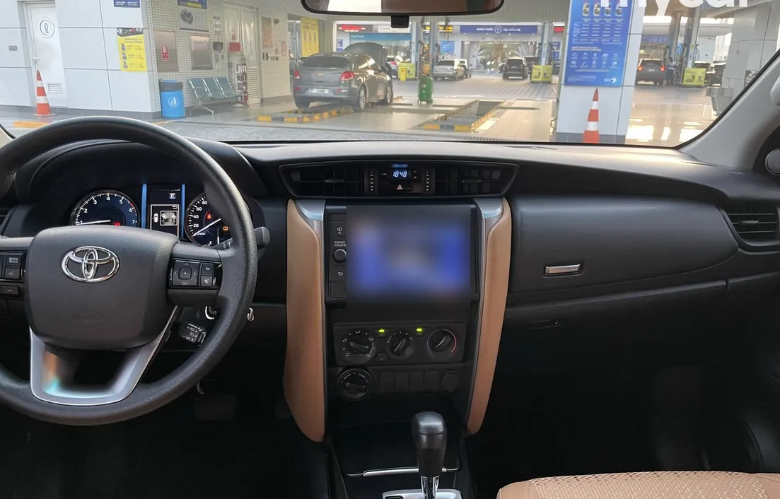 Toyota Fortuner 2022