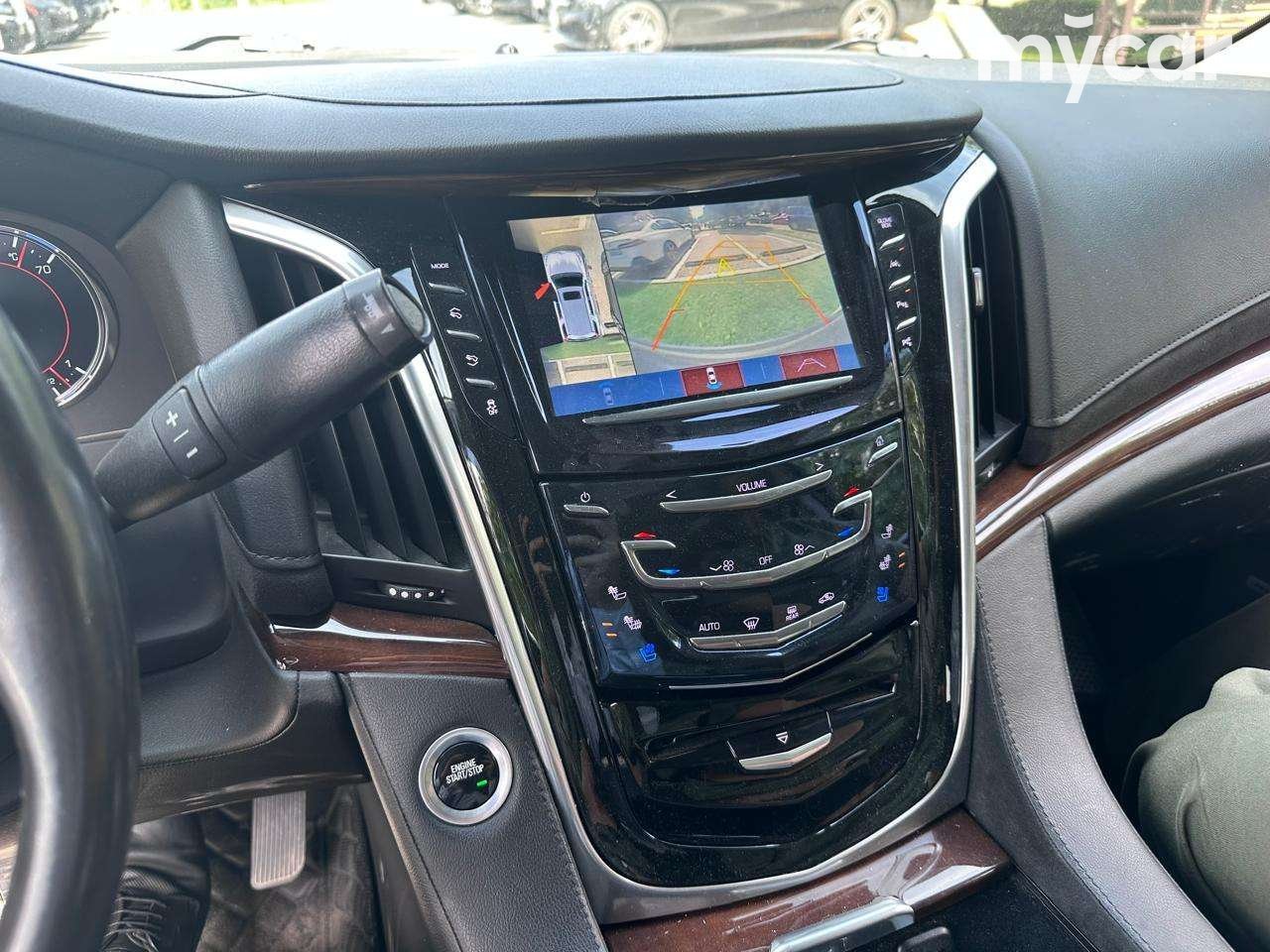 Cadillac Escalade 2019