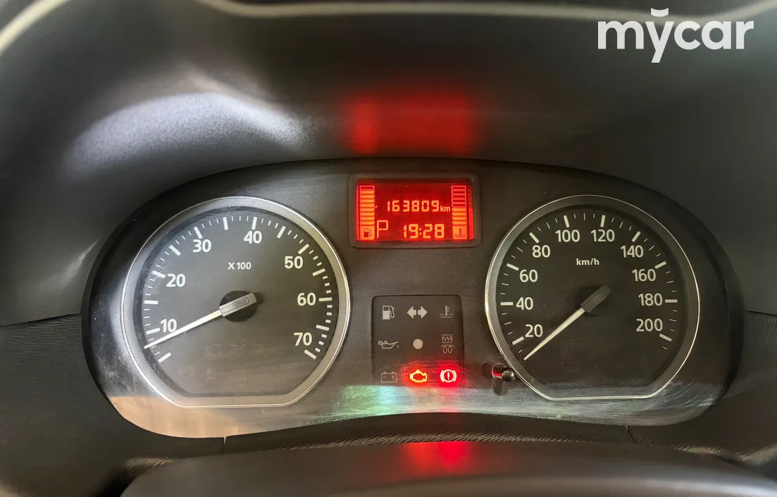 Nissan Terrano 2015