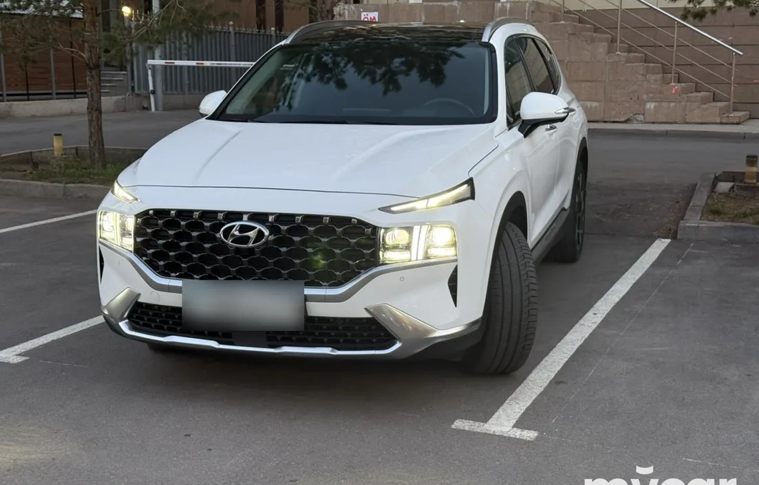 Hyundai Santa Fe 2023