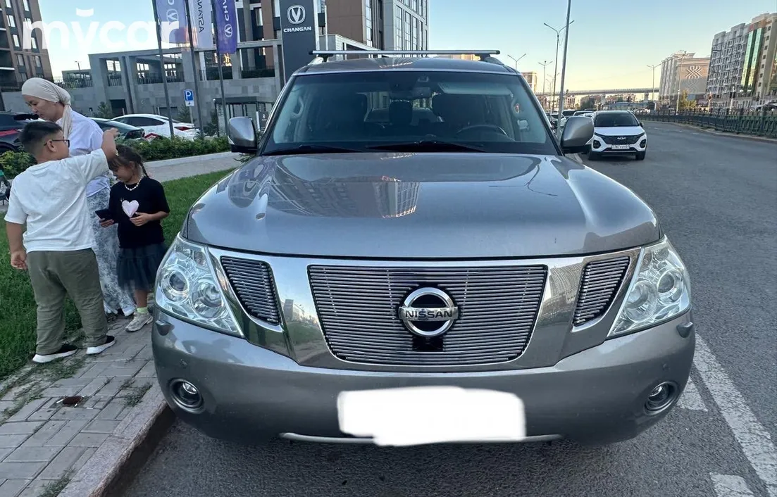 Nissan Patrol 2013