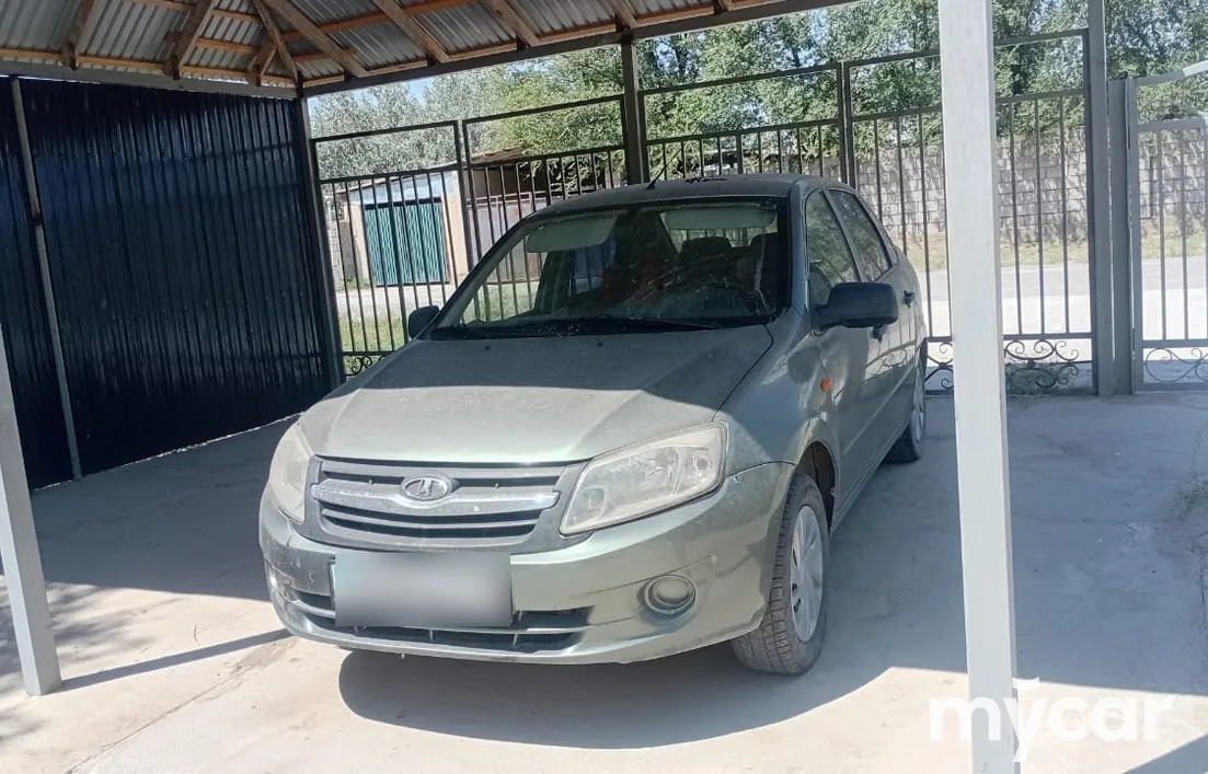 LADA Granta 2013